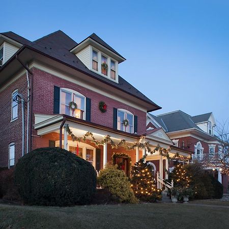 Harvest Moon Bed & Breakfast New Holland エクステリア 写真